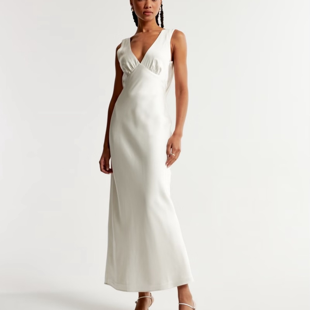 NWT - Abercrombie & Fitch Plunge Cowl Back Maxi Dress